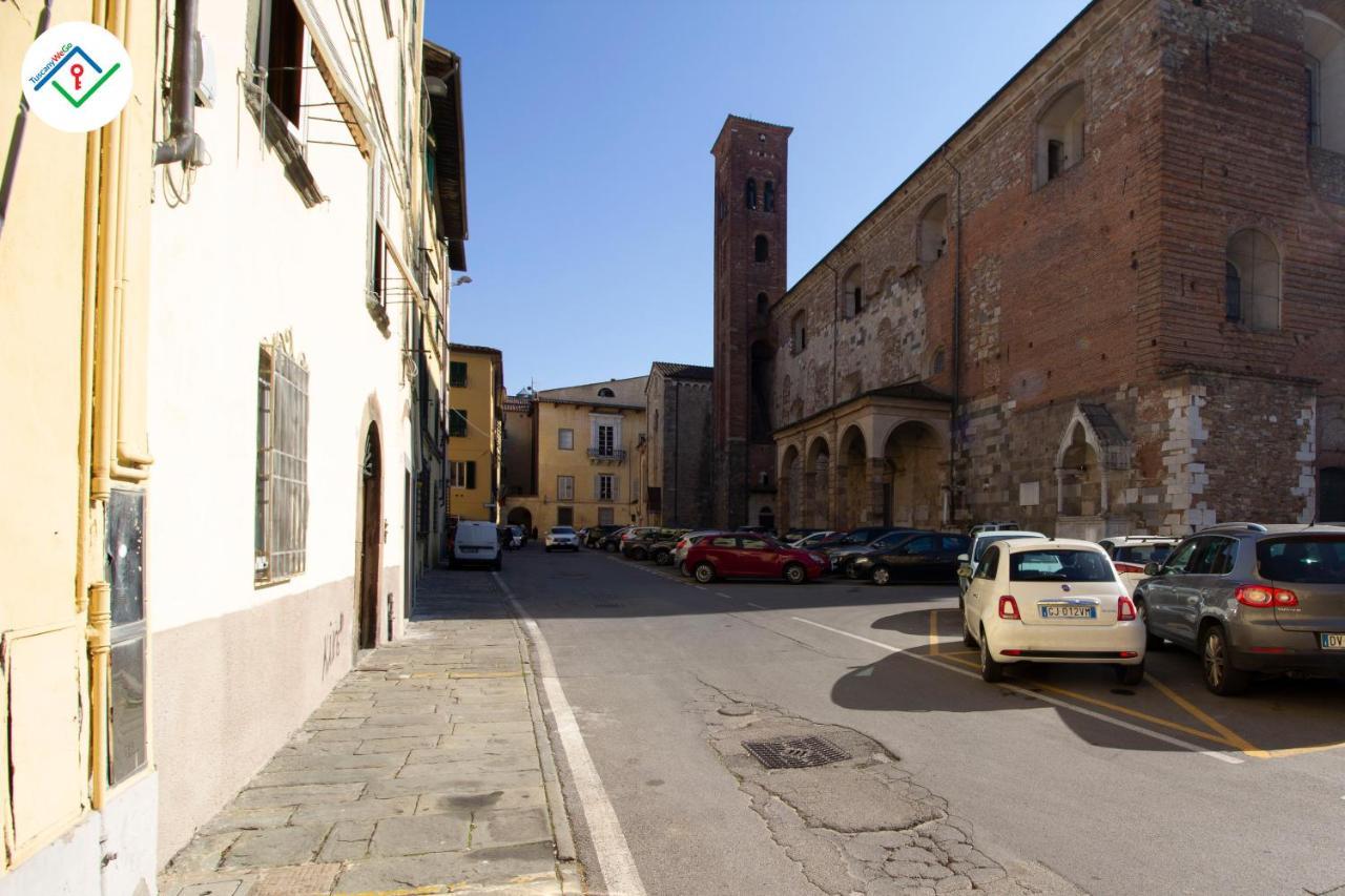 Antica Piazza Apartment By Tuscanywego ルッカ エクステリア 写真