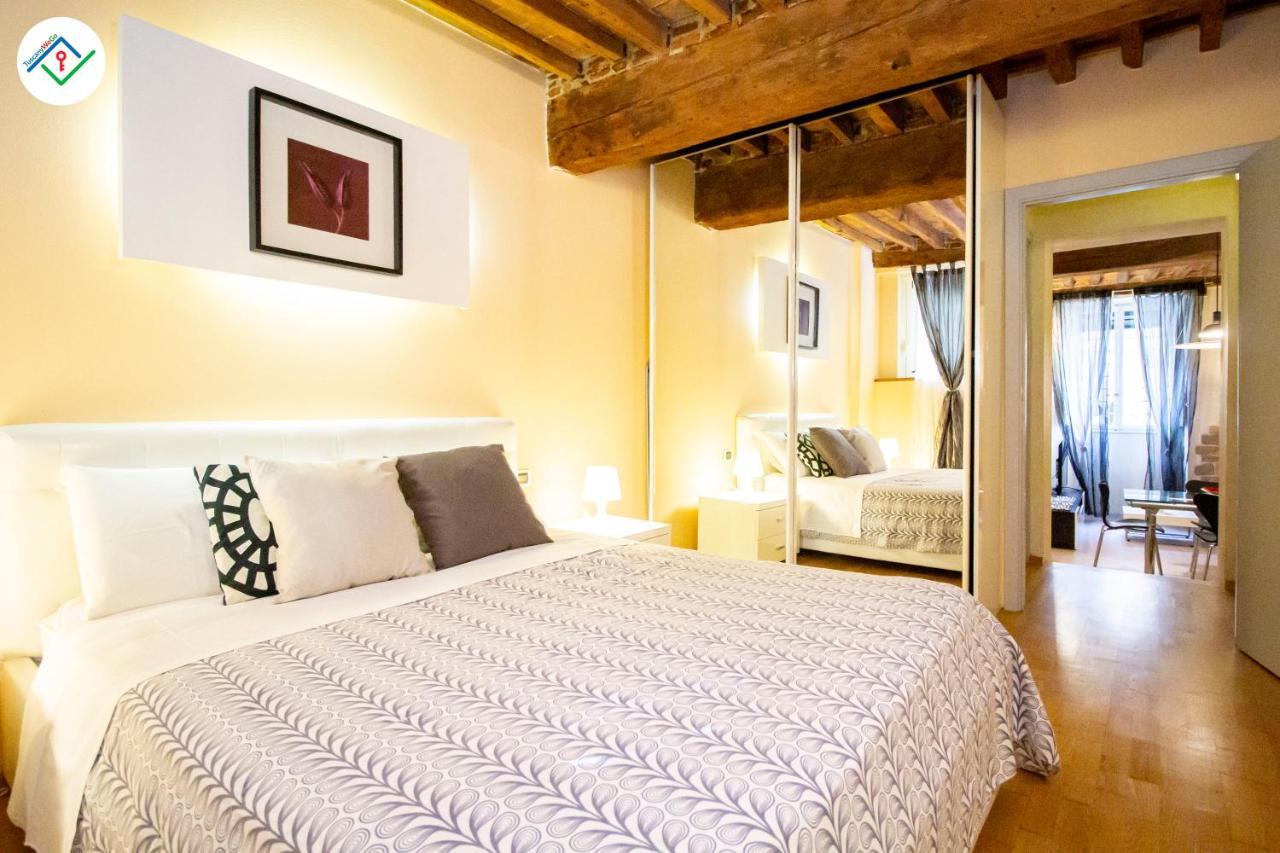 Antica Piazza Apartment By Tuscanywego ルッカ エクステリア 写真